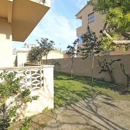 Luna * L' Escala