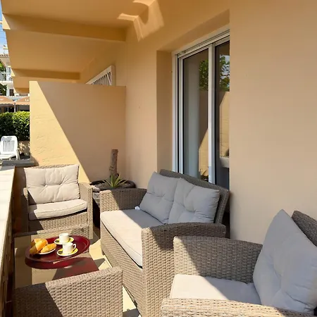 Luna Apartament *