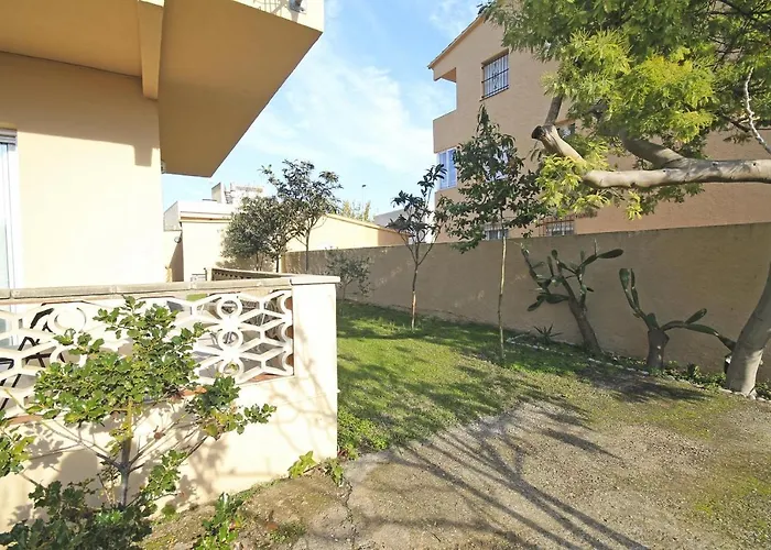 Luna * L' Escala